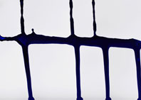 verformung blau auf weiß
